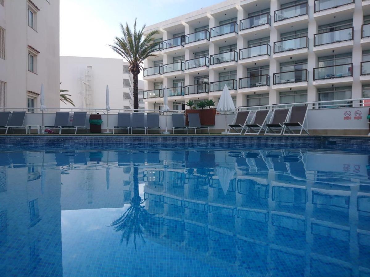 Apartamentos Es Cane Es Cana Exterior foto