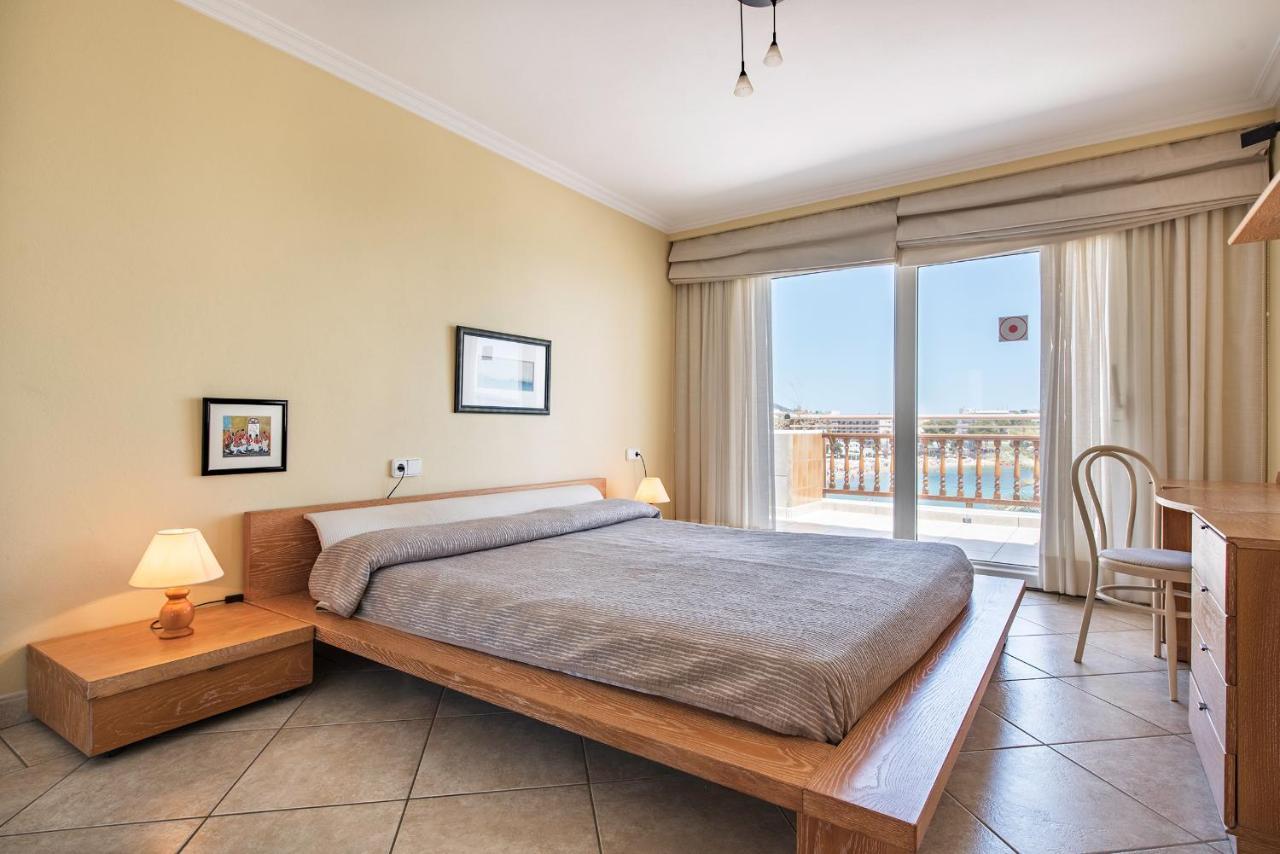 Apartamentos Es Cane Es Cana Exterior foto