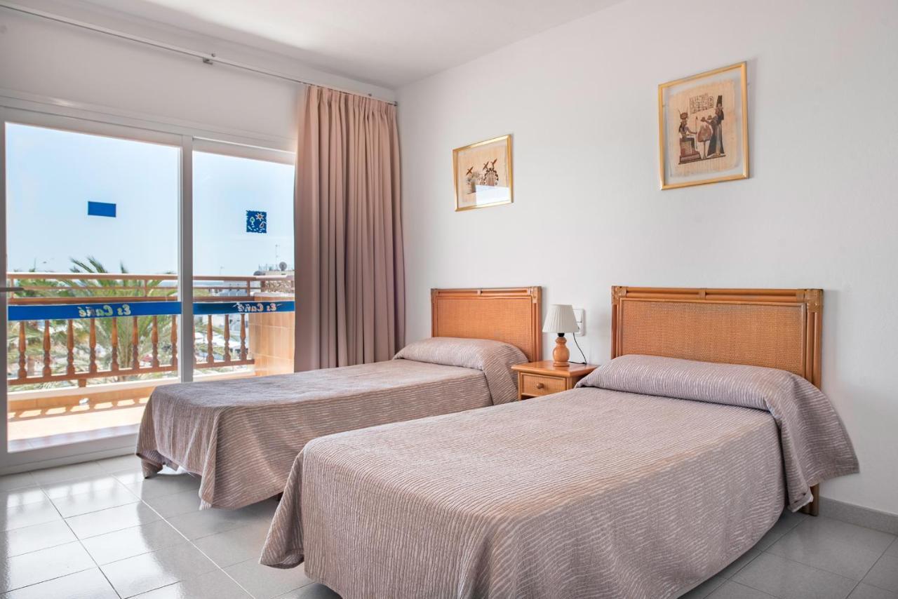 Apartamentos Es Cane Es Cana Exterior foto